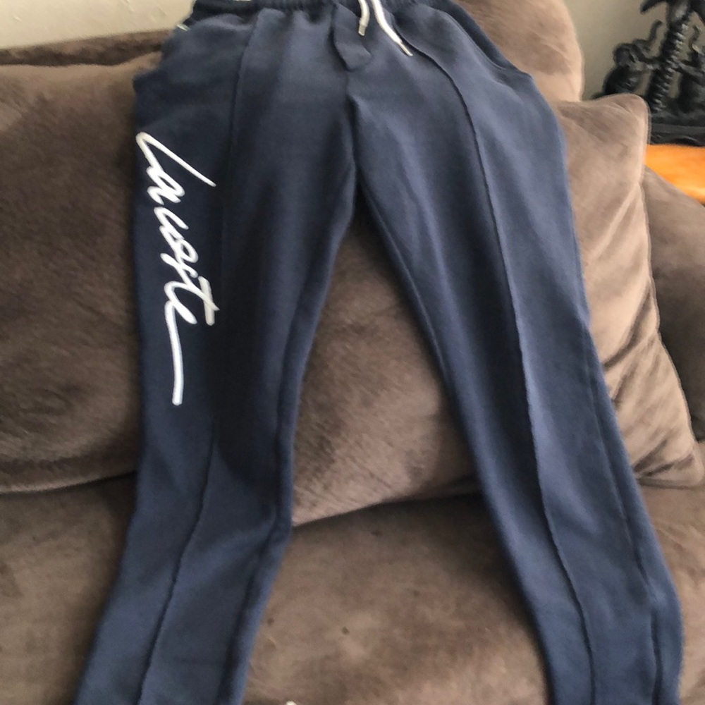 Lacoste sweats - Picture 4 of 4